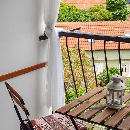 Anija Apartament *