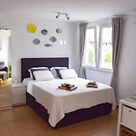 Anija *